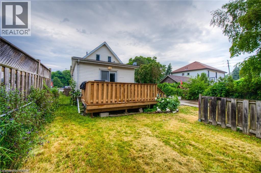 10 Bruce Street, Brantford, Ontario  N3R 1E2 - Photo 41 - 40816912