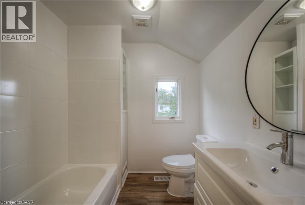 10 Bruce Street, Brantford, Ontario  N3R 1E2 - Photo 16 - 40816912