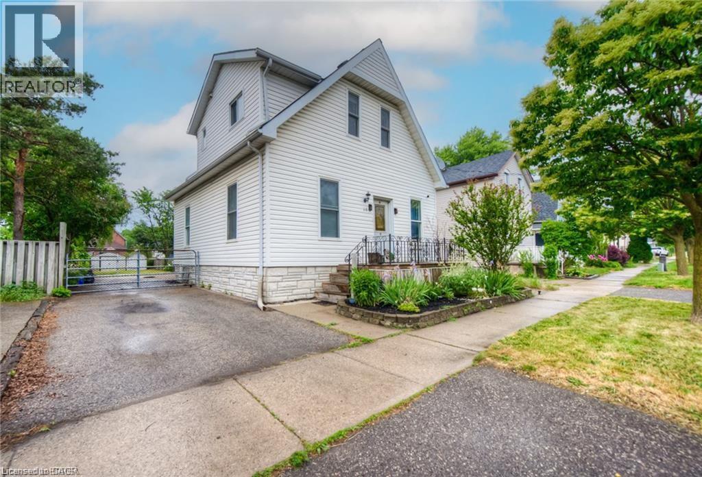 10 BRUCE Street, Brantford, Ontario