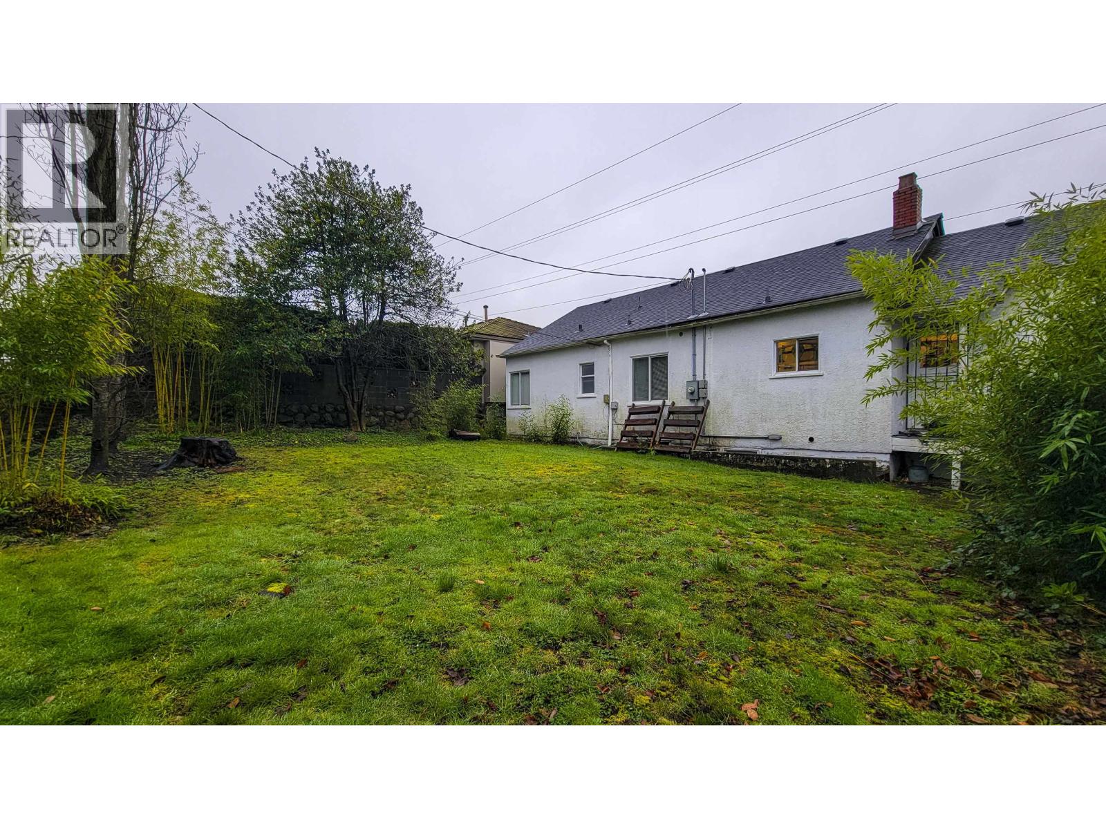 520 N Boundary Road, Burnaby, British Columbia  V5K 3T3 - Photo 37 - R3107104