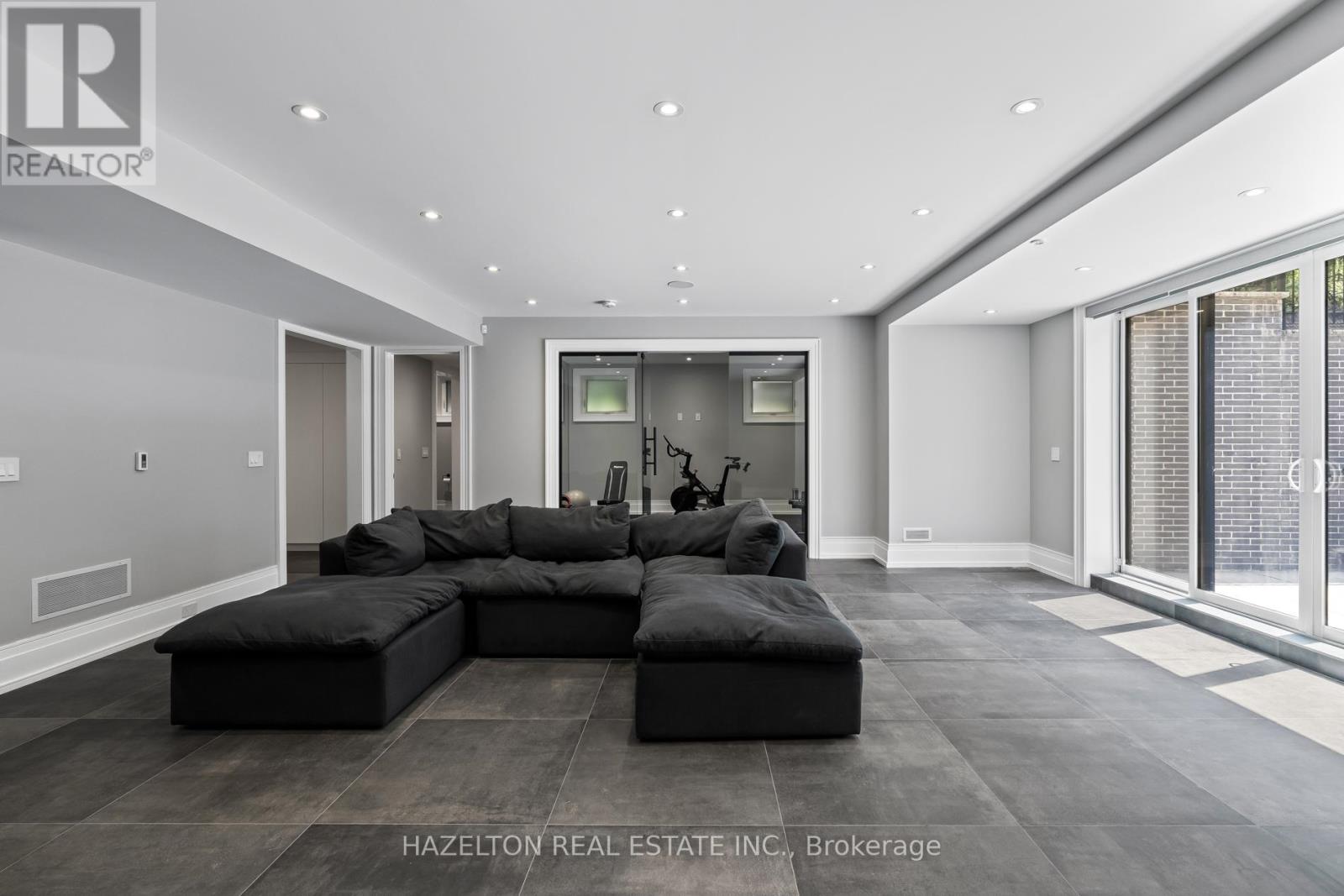 71 Yorkview Drive, Toronto, Ontario  M2R 1J7 - Photo 36 - C12961526