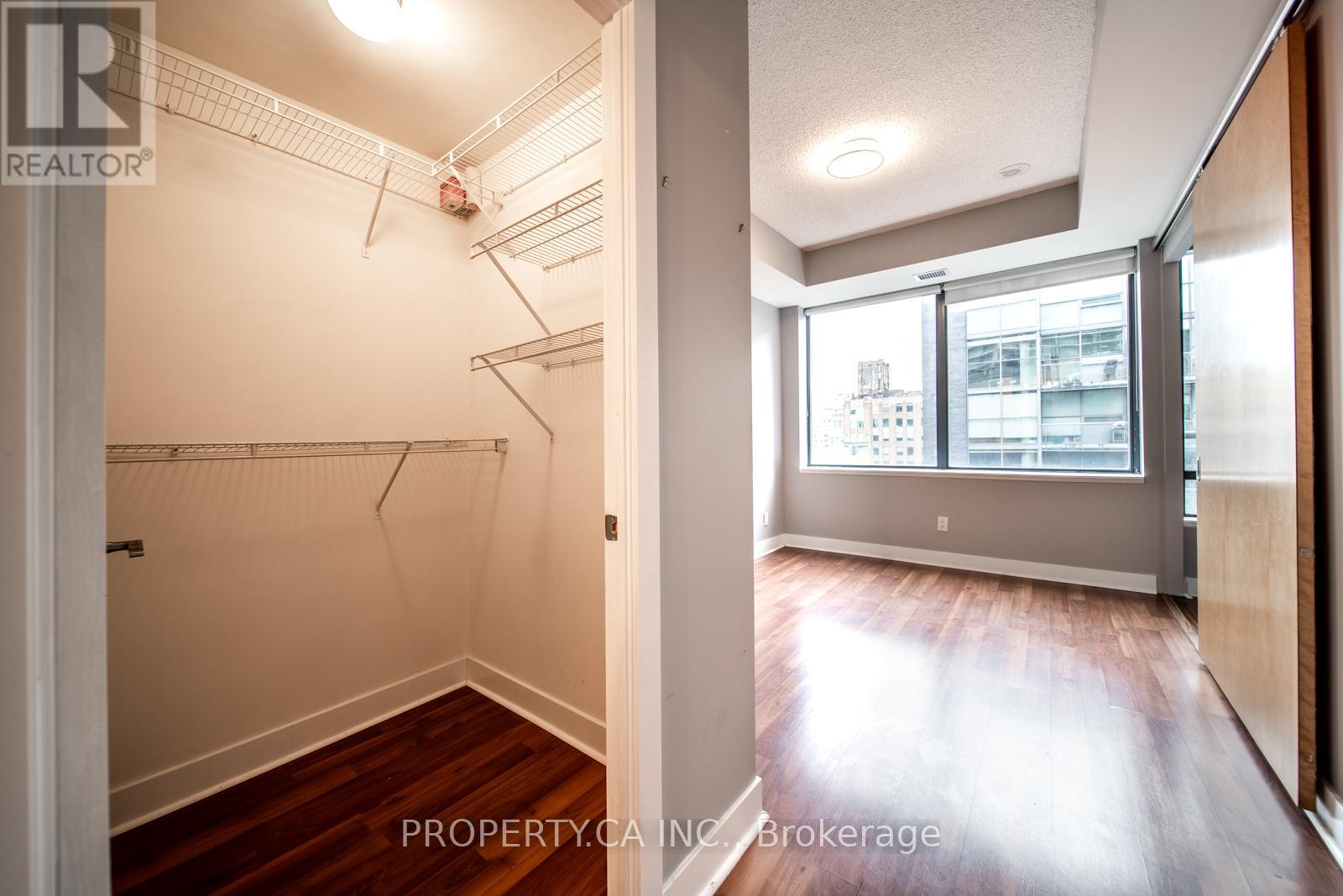 1314 - 438 King Street W, Toronto, Ontario  M5V 3T9 - Photo 11 - C12961546