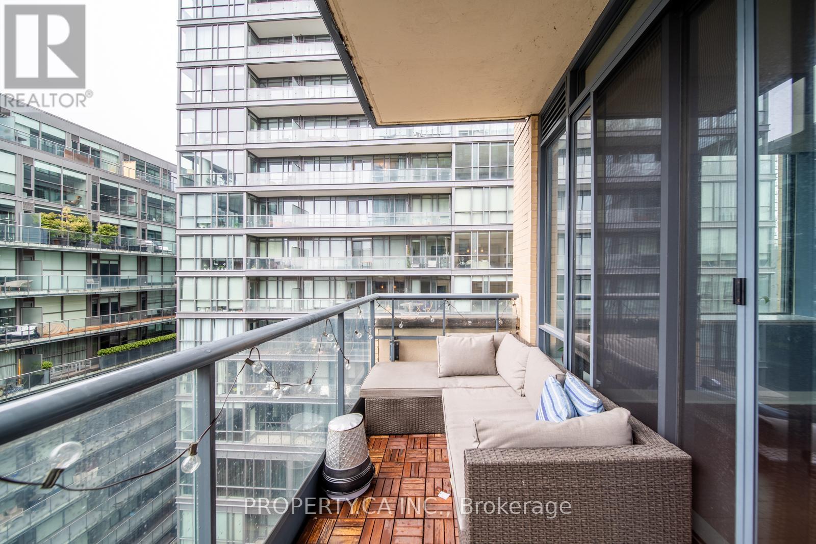 1314 - 438 King Street W, Toronto, Ontario  M5V 3T9 - Photo 18 - C12961546