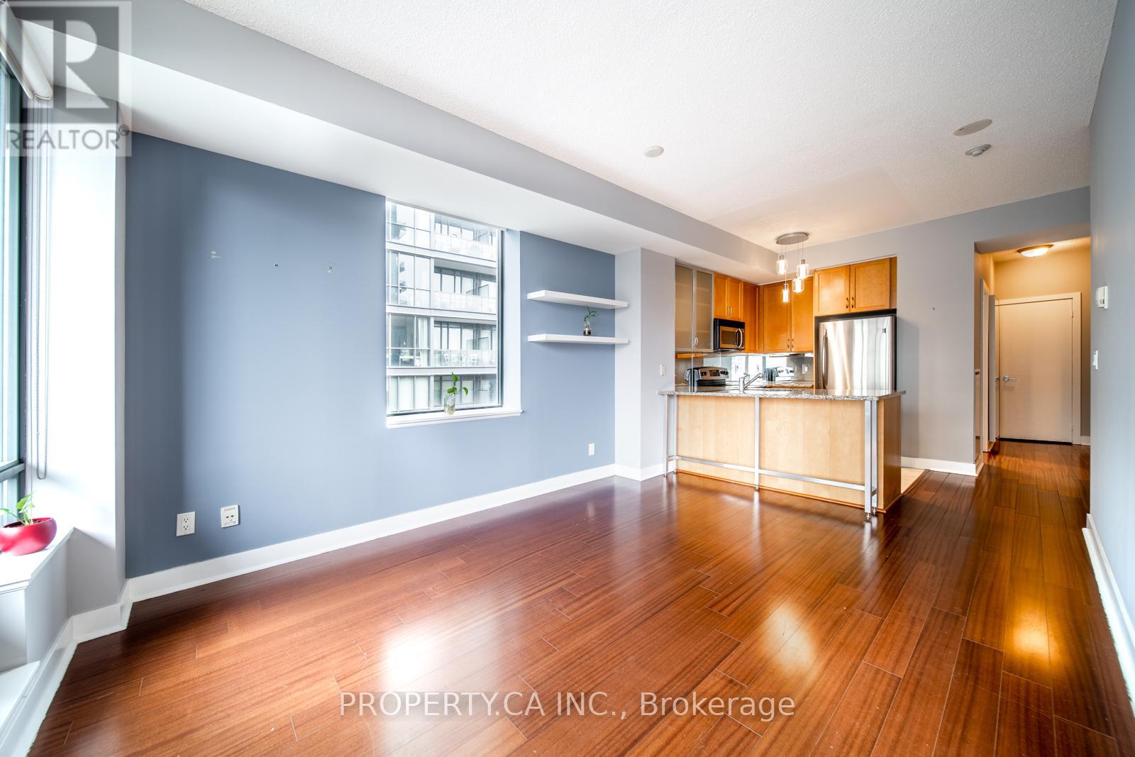 1314 - 438 King Street W, Toronto, Ontario  M5V 3T9 - Photo 9 - C12961546