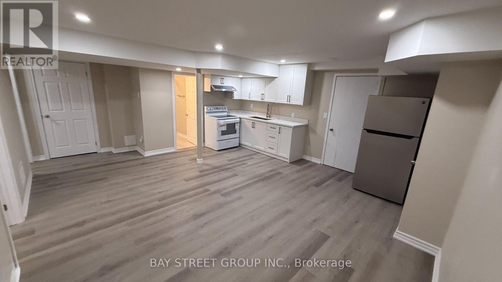 Basement B - 3 Sheldonbury Crescent, Toronto, Ontario  M1W 1K8 - Photo 10 - E12961584