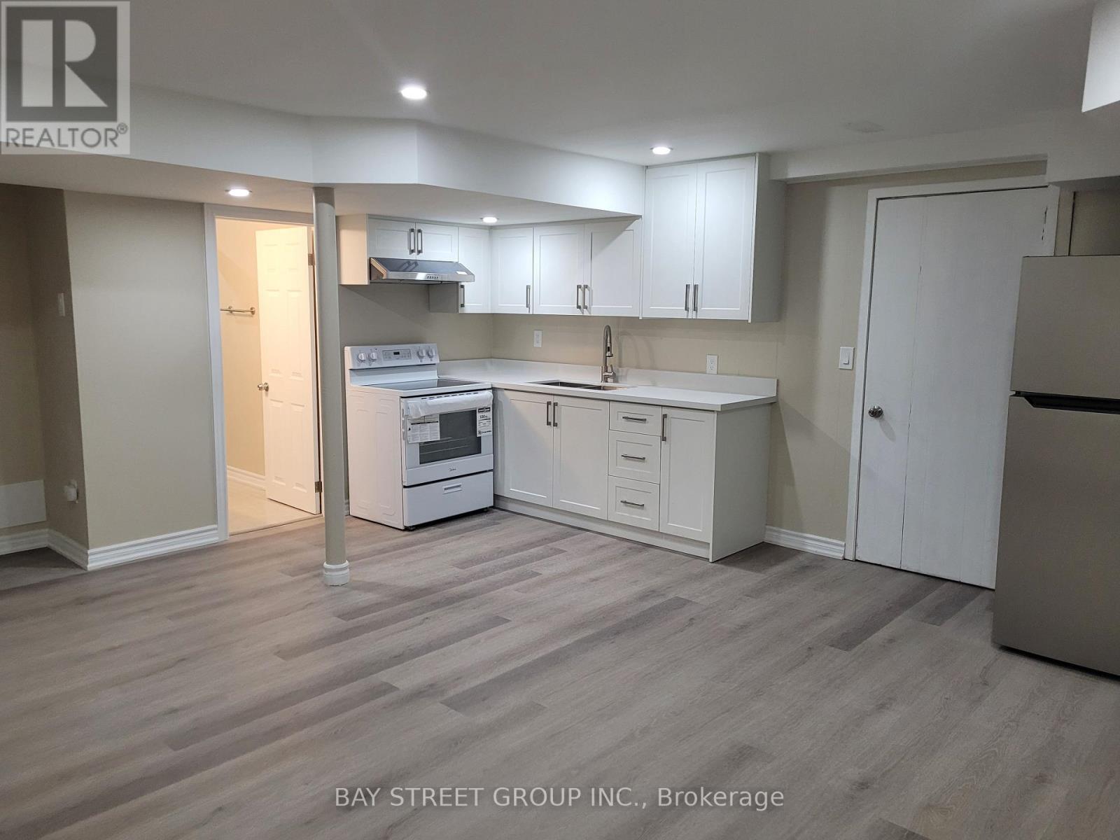 Basement B - 3 Sheldonbury Crescent, Toronto, Ontario  M1W 1K8 - Photo 9 - E12961584