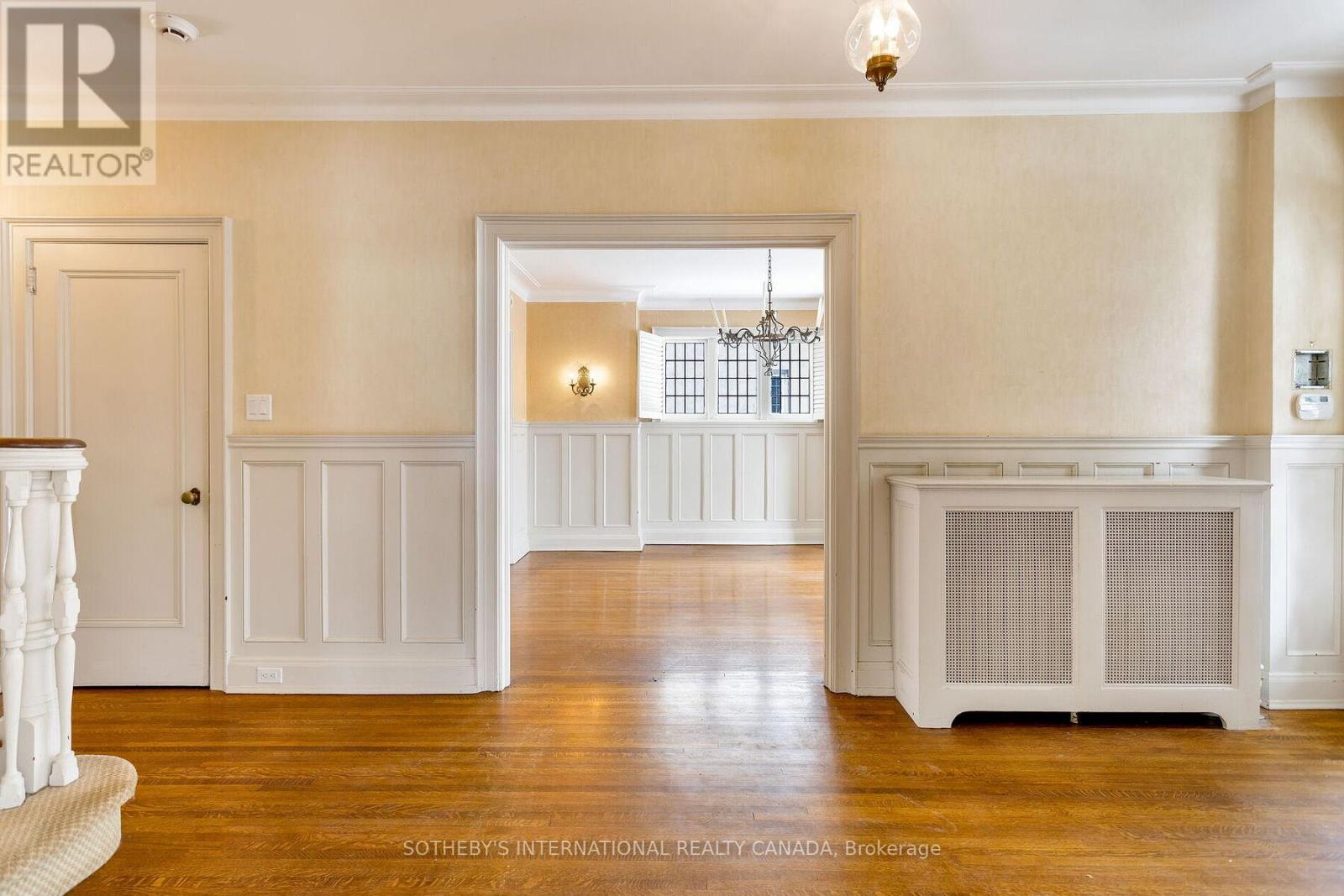 16 Rose Park Crescent, Toronto, Ontario  M4T 1P9 - Photo 15 - C12914796