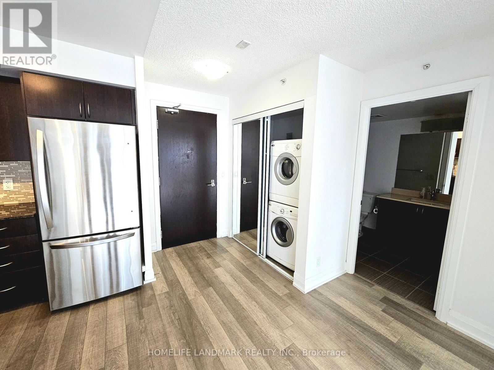 611 - 372 Highway 7 East Road E, Richmond Hill, Ontario  L4B 0C6 - Photo 9 - N12961518