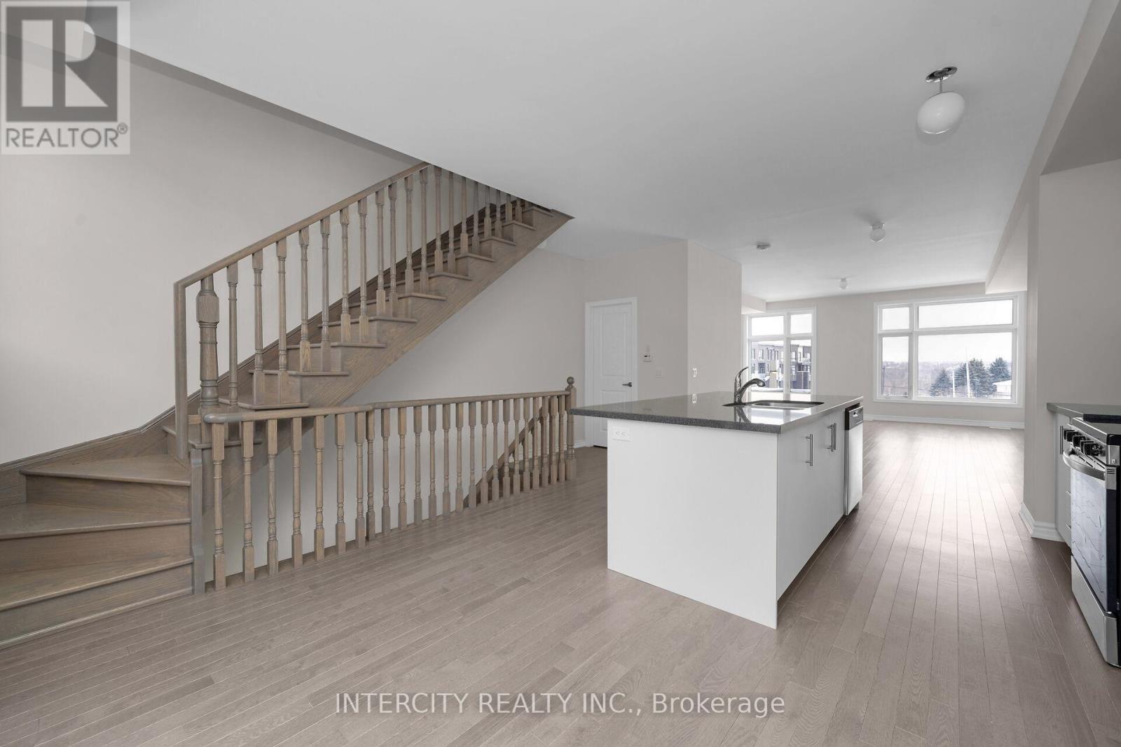 16 Radisson Street, Vaughan, Ontario  L4H 5J3 - Photo 11 - N12961590