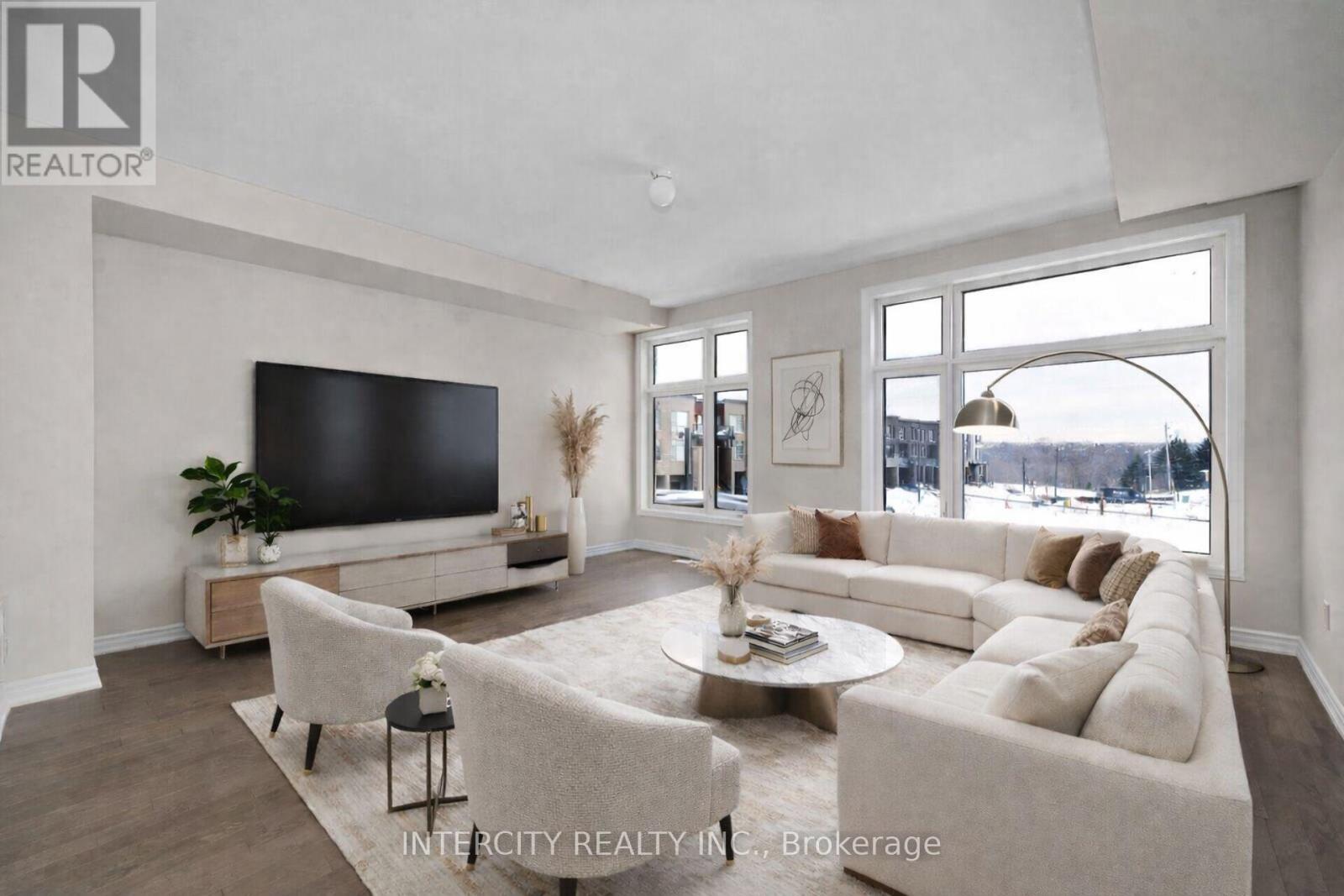 16 Radisson Street, Vaughan, Ontario  L4H 5J3 - Photo 15 - N12961590