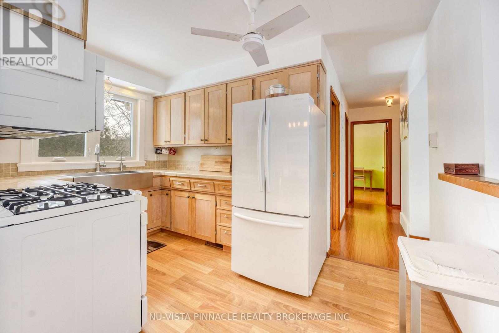 3567 Egremont Road, Plympton-Wyoming, Ontario N0M 1E0 - Photo 13 - X12750470