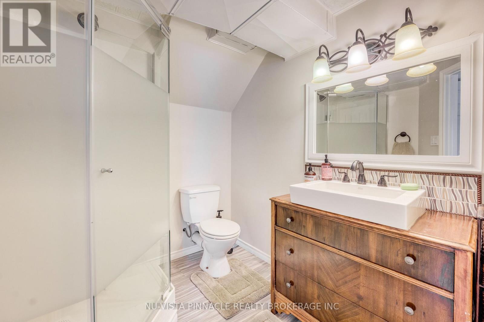 3567 Egremont Road, Plympton-Wyoming, Ontario N0M 1E0 - Photo 23 - X12750470