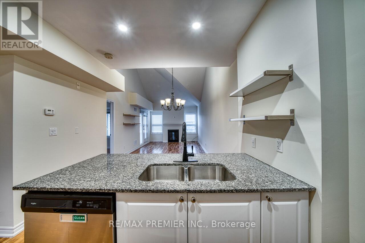 302 - 2 Cove Court, Collingwood, Ontario  L9Y 0Y6 - Photo 12 - S12961514