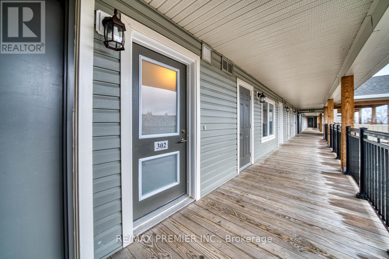 302 - 2 Cove Court, Collingwood, Ontario  L9Y 0Y6 - Photo 3 - S12961514