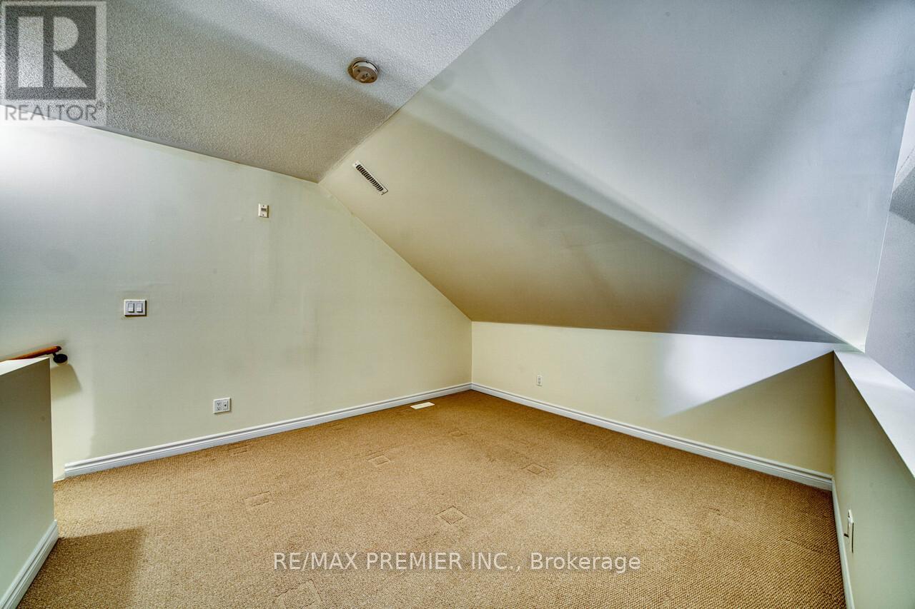 302 - 2 Cove Court, Collingwood, Ontario  L9Y 0Y6 - Photo 34 - S12961514