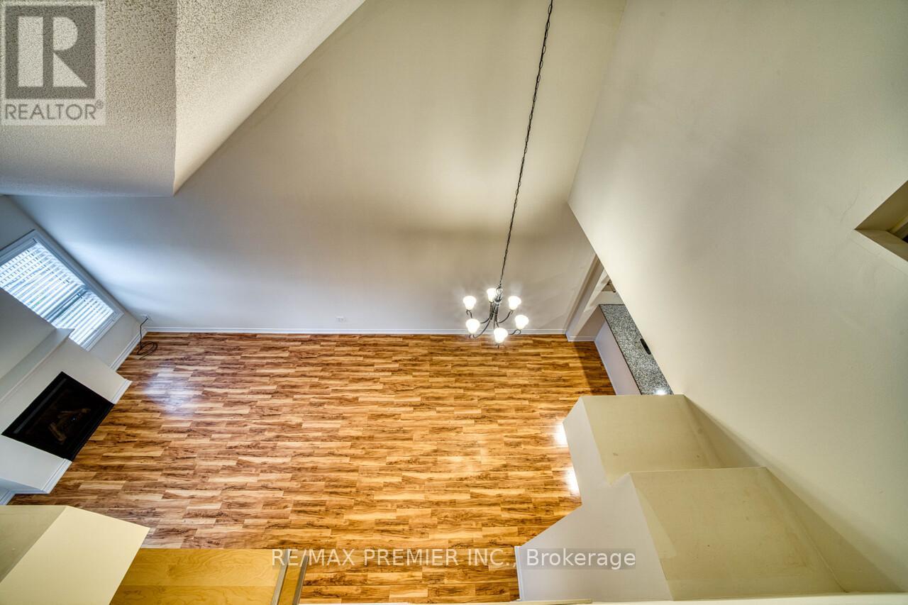 302 - 2 Cove Court, Collingwood, Ontario  L9Y 0Y6 - Photo 36 - S12961514