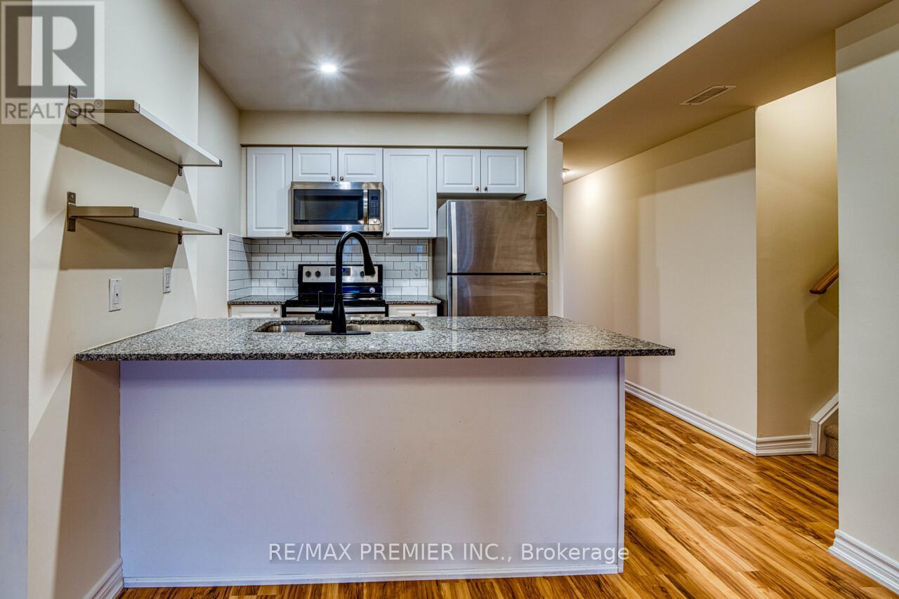 302 - 2 Cove Court, Collingwood, Ontario  L9Y 0Y6 - Photo 8 - S12961514