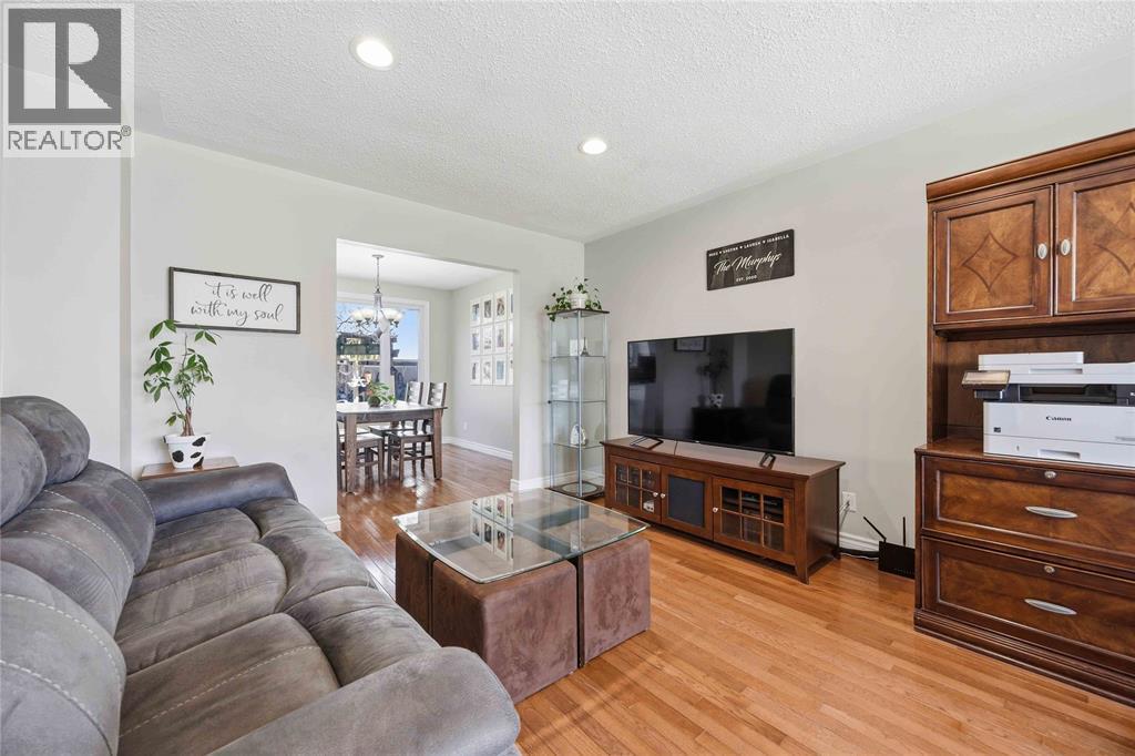 1224 Arlington Avenue, Sarnia, Ontario  N7S 3T8 - Photo 4 - 26006805