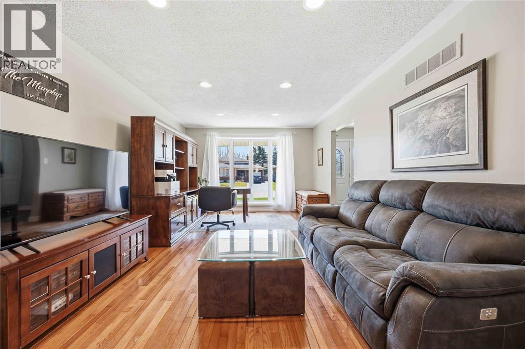 1224 Arlington Avenue, Sarnia, Ontario  N7S 3T8 - Photo 6 - 26006805