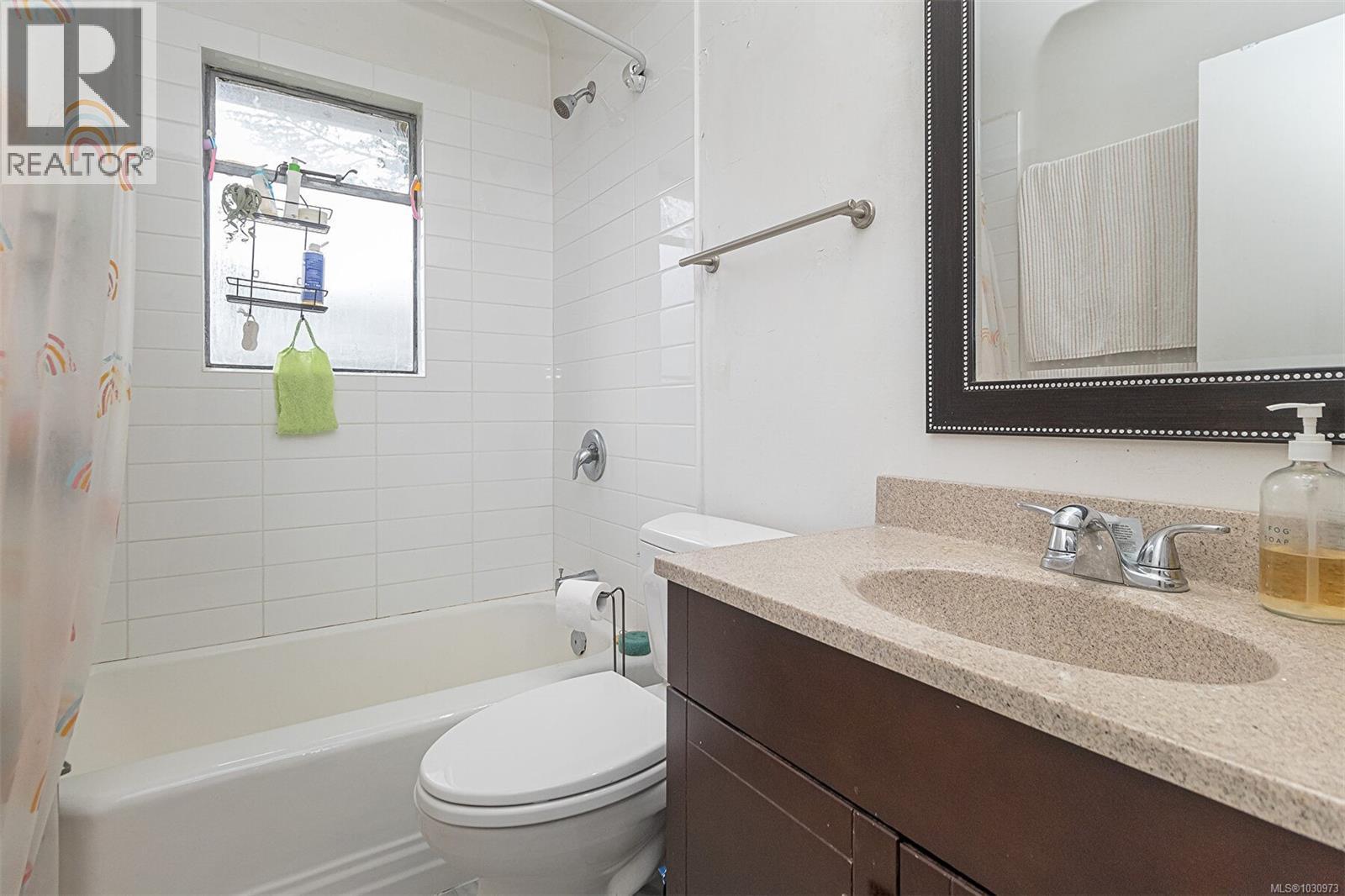 1905 Richardson St, Victoria, British Columbia  V8S 1S3 - Photo 19 - 1030973