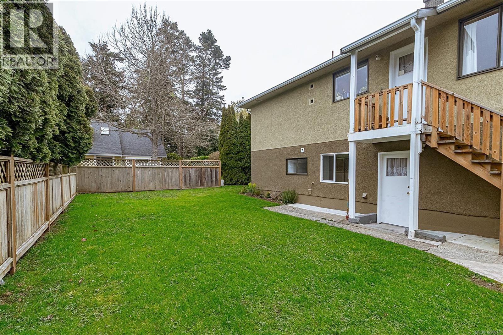 1905 Richardson St, Victoria, British Columbia  V8S 1S3 - Photo 36 - 1030973