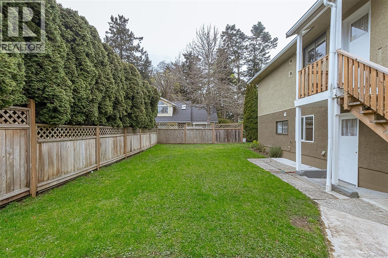 1905 Richardson St, Victoria, British Columbia  V8S 1S3 - Photo 37 - 1030973