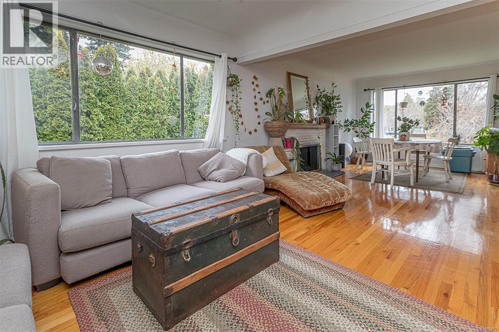 1905 Richardson St, Victoria, British Columbia  V8S 1S3 - Photo 9 - 1030973