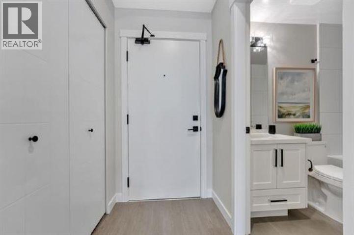 428 12109 223 Street, Maple Ridge, British Columbia  V2X 5Y6 - Photo 3 - R3107074