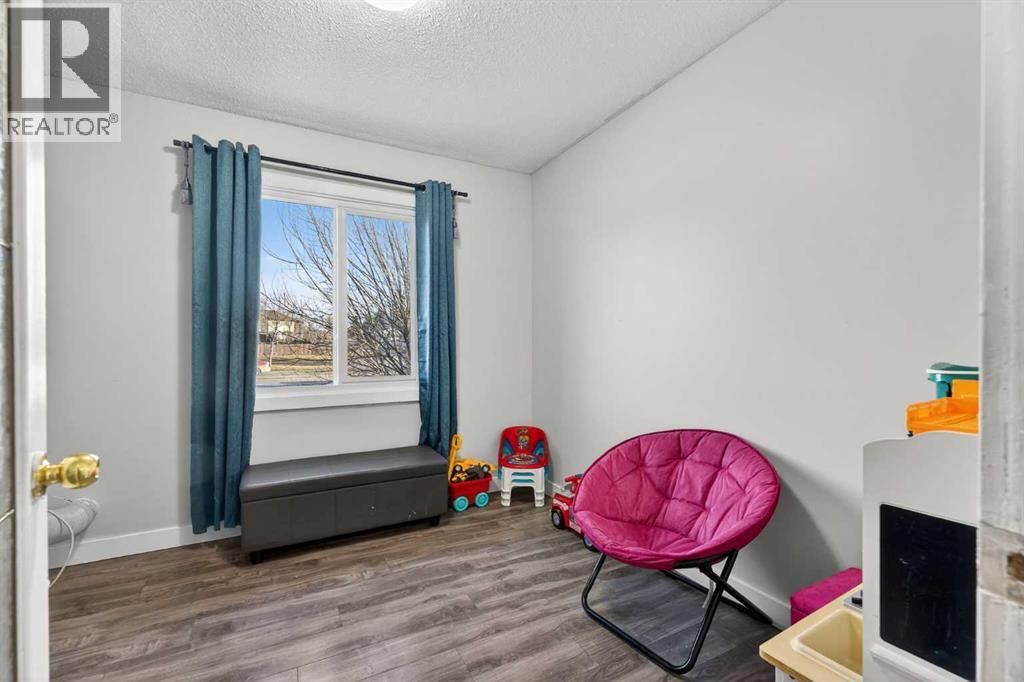 8 Malvern Crescent Ne, Calgary, Alberta  T2A 6Z6 - Photo 15 - A2297261