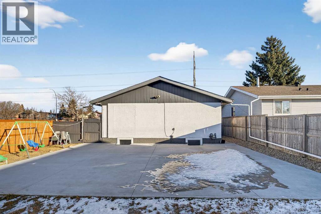 8 Malvern Crescent Ne, Calgary, Alberta  T2A 6Z6 - Photo 33 - A2297261