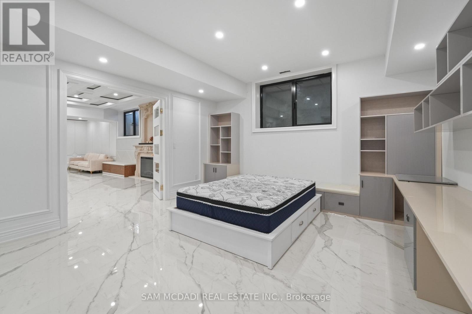 Basement - 1394 Lorne Park Road, Mississauga, Ontario  L5H 3B3 - Photo 11 - W12961524