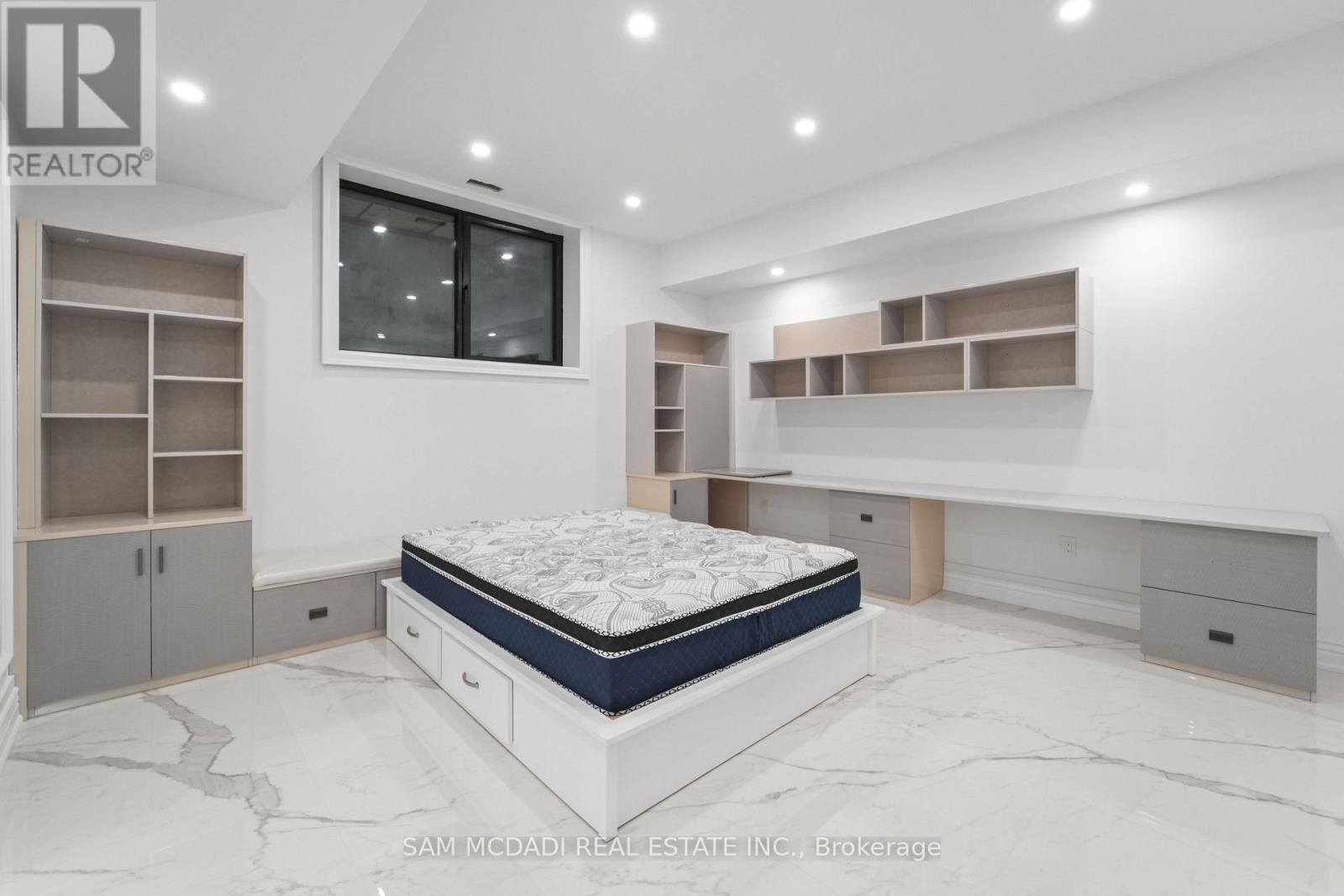 Basement - 1394 Lorne Park Road, Mississauga, Ontario  L5H 3B3 - Photo 13 - W12961524