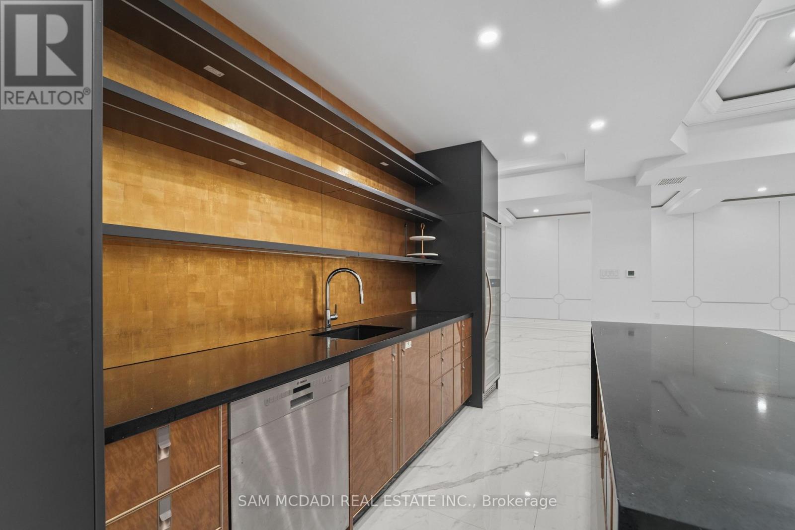 Basement - 1394 Lorne Park Road, Mississauga, Ontario  L5H 3B3 - Photo 8 - W12961524