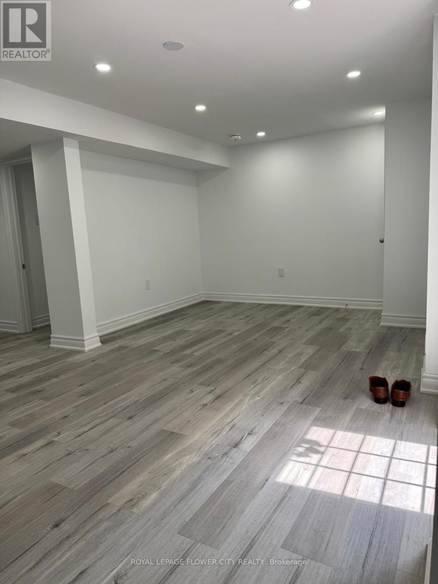 Basement - 98 Corkett Drive, Brampton, Ontario L6X 3E7 - Photo 9 - W12961544