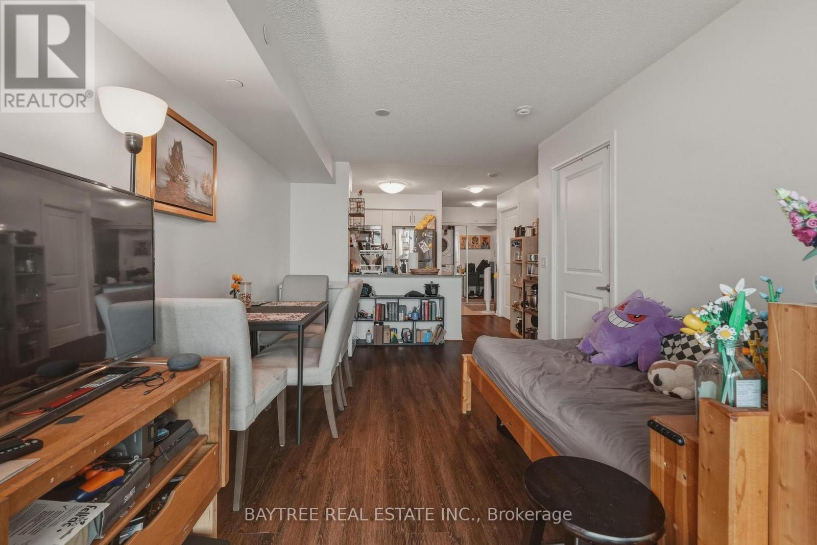 1111 - 215 Sherway Gardens Road, Toronto, Ontario  M9C 0A4 - Photo 11 - W12961554