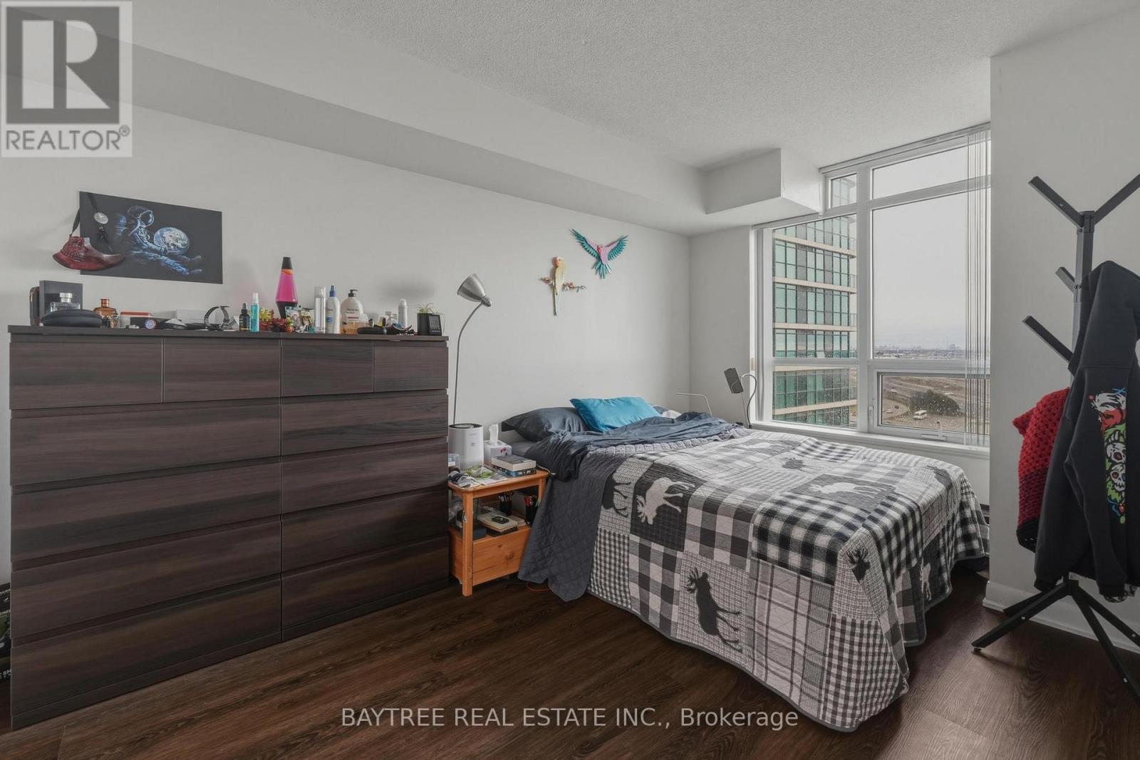 1111 - 215 Sherway Gardens Road, Toronto, Ontario  M9C 0A4 - Photo 12 - W12961554