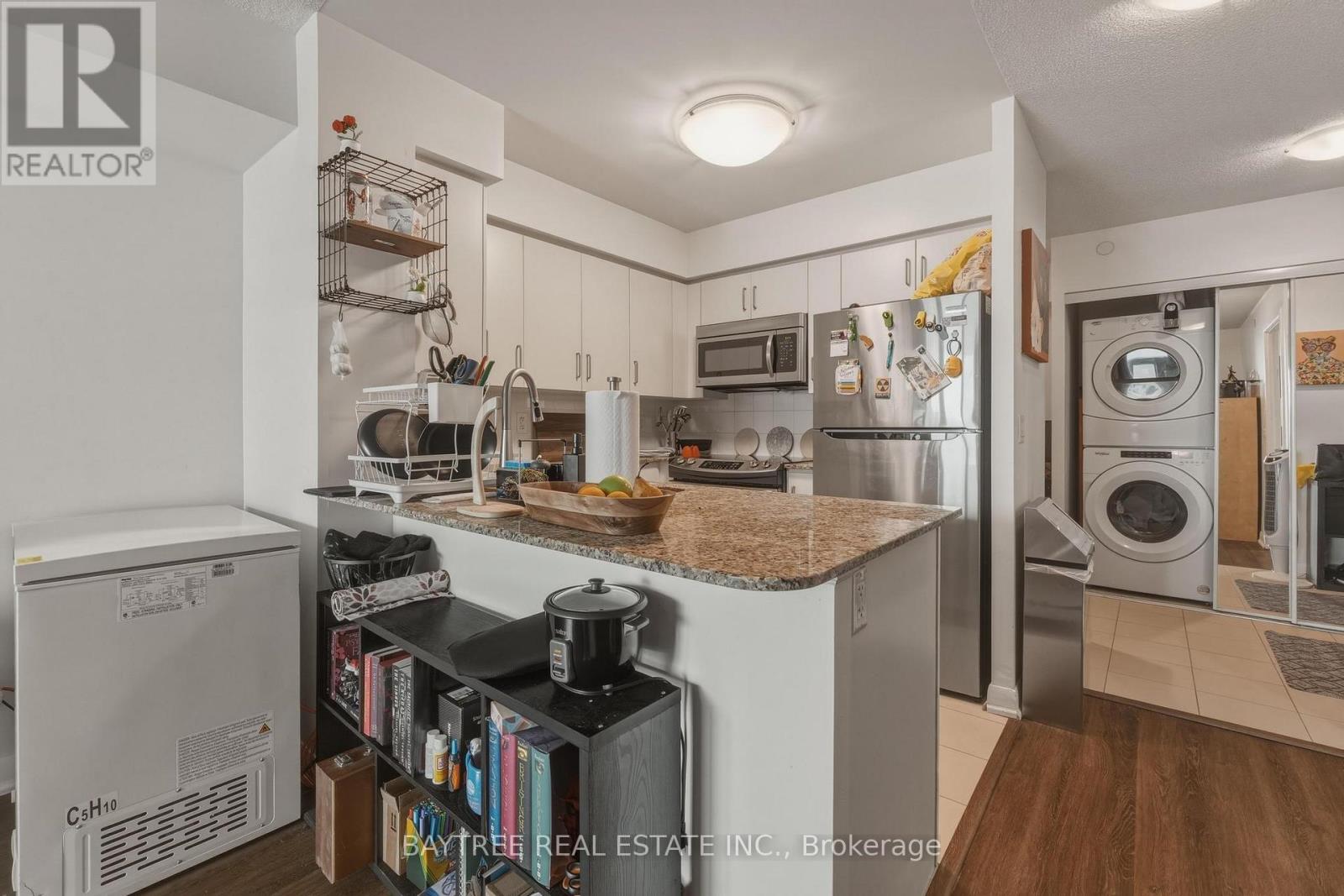 1111 - 215 Sherway Gardens Road, Toronto, Ontario  M9C 0A4 - Photo 8 - W12961554