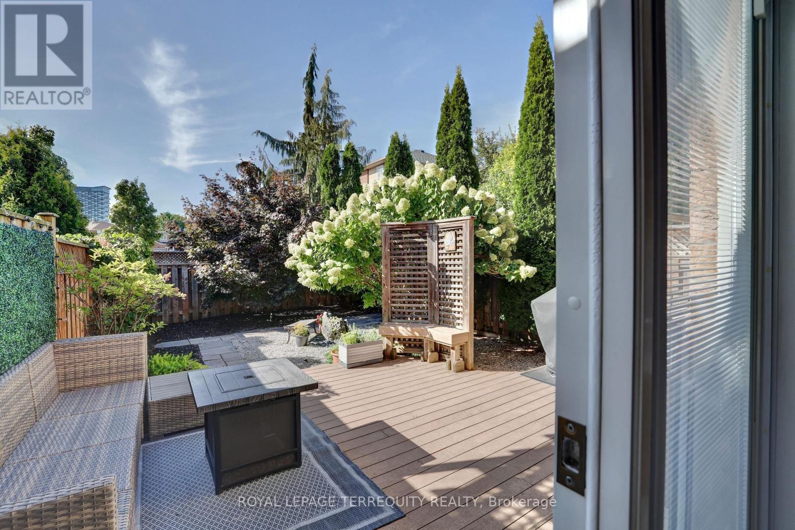 369 Rosegate Way, Oakville, Ontario  L6H 6K1 - Photo 31 - W12961558