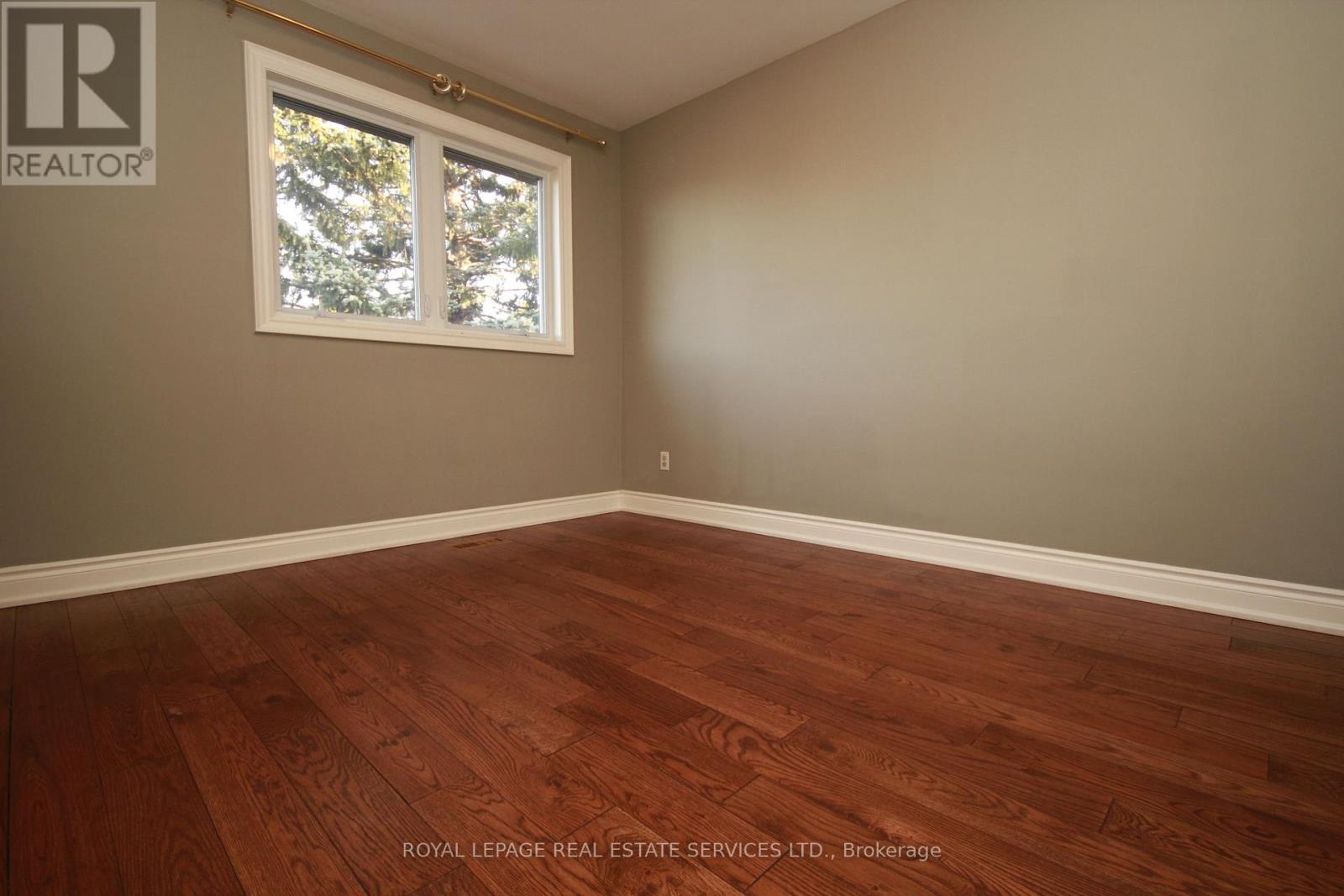 3524 Birchmeadow Crescent, Mississauga, Ontario  L4Y 3R7 - Photo 11 - W12961560