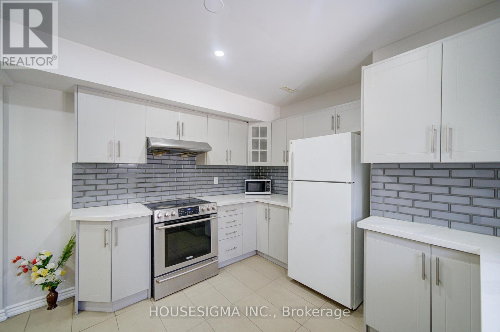 73 Brinkley Drive, Brampton, Ontario  L7A 1G3 - Photo 48 - W12961578