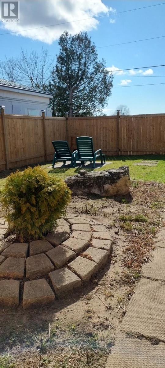 23 Bluejay Court, Brockton, Ontario  N0G 2V0 - Photo 33 - X12719556