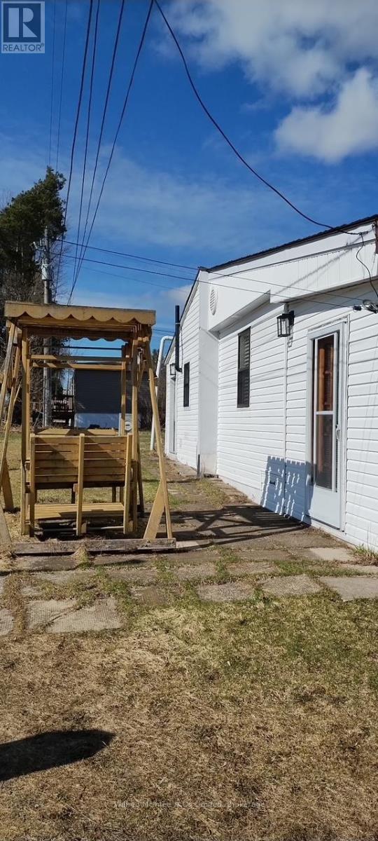 23 Bluejay Court, Brockton, Ontario  N0G 2V0 - Photo 38 - X12719556