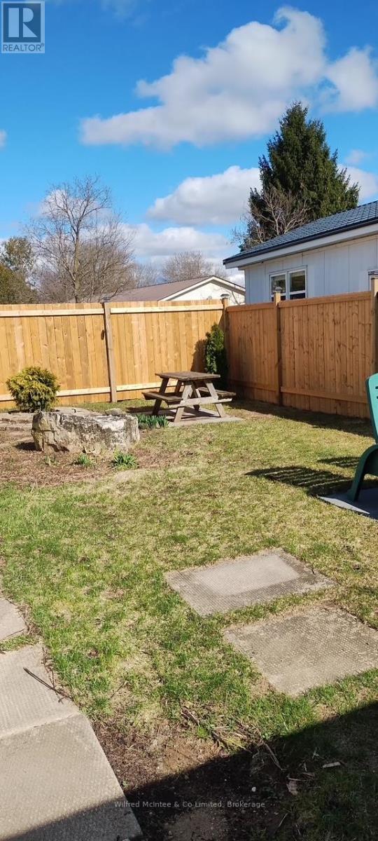 23 Bluejay Court, Brockton, Ontario  N0G 2V0 - Photo 37 - X12719556