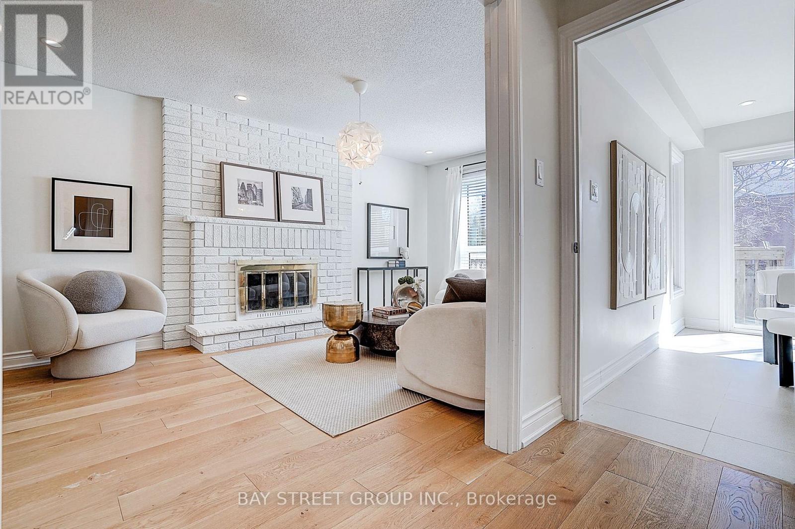 78 John Stiver Crescent, Markham, Ontario  L3R 9B3 - Photo 19 - N12954886