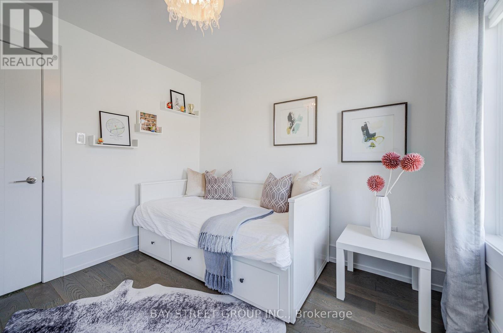 79 Loire Valley Avenue S, Vaughan, Ontario  L4J 8V8 - Photo 40 - N12920318