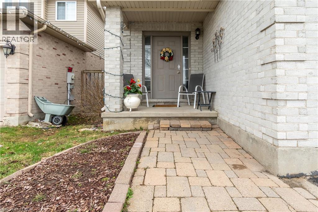 1723 Stackhouse Avenue, London, Ontario  N5X 4H9 - Photo 3 - 40817832