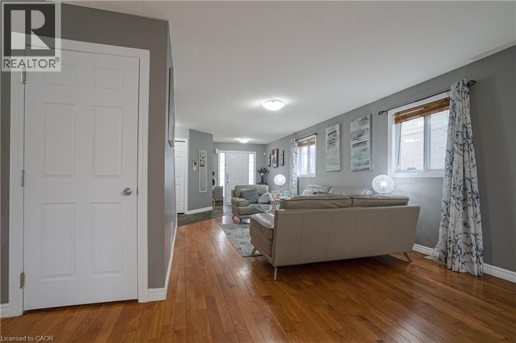 1723 Stackhouse Avenue, London, Ontario  N5X 4H9 - Photo 6 - 40817832