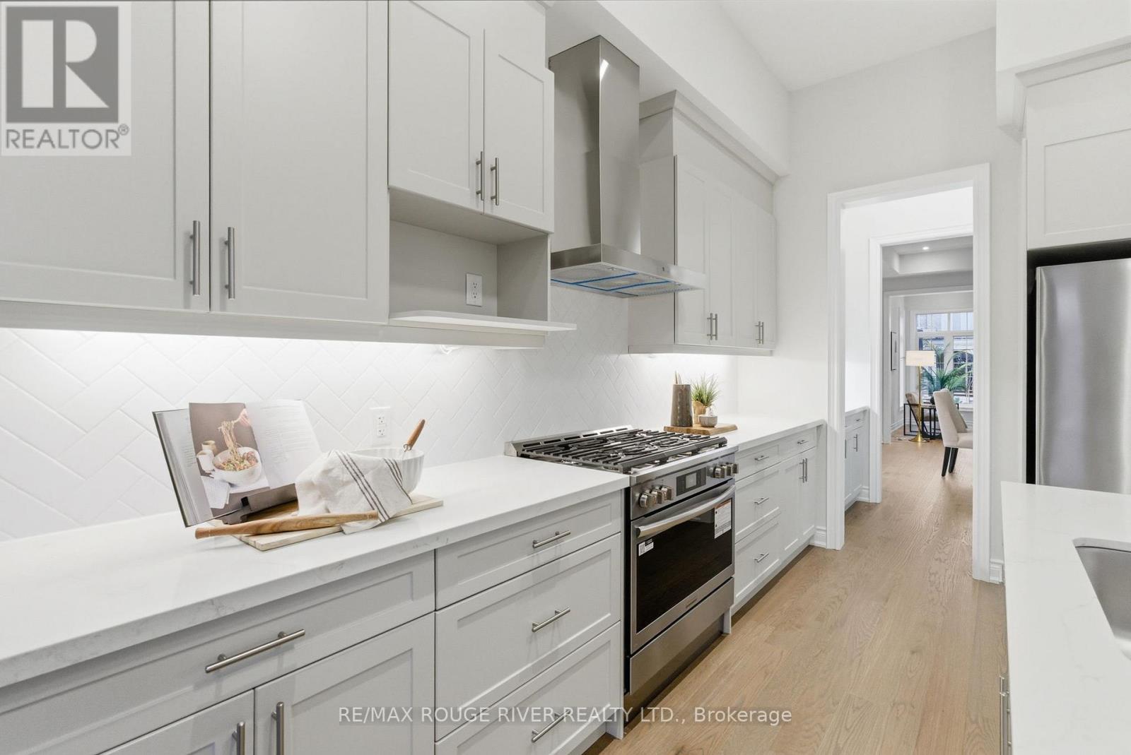 15 Brabin Circle, Whitby, Ontario  L1P 0C1 - Photo 20 - E12961664