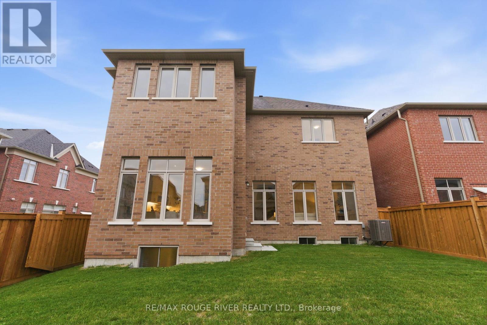 15 Brabin Circle, Whitby, Ontario  L1P 0C1 - Photo 47 - E12961664