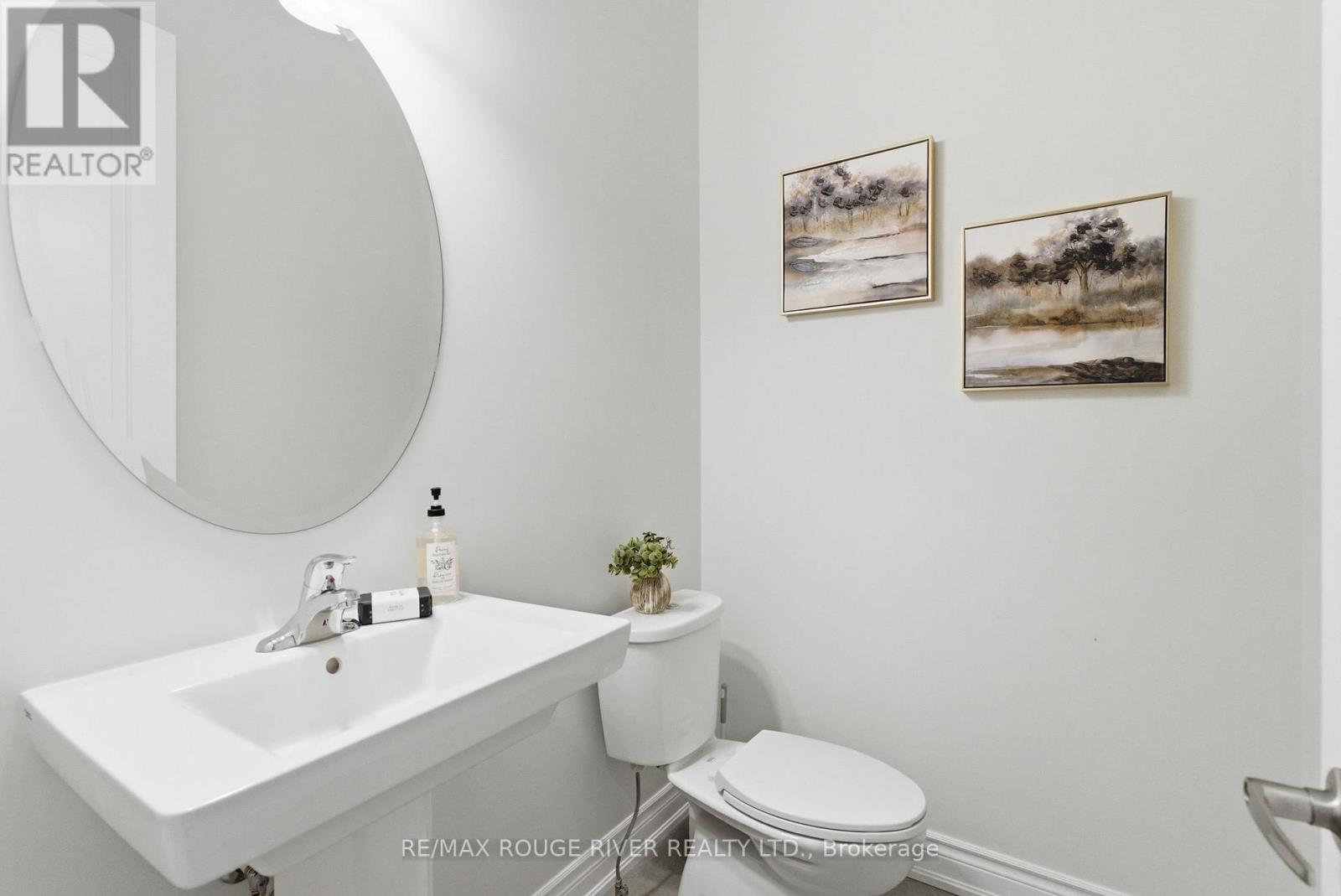 15 Brabin Circle, Whitby, Ontario  L1P 0C1 - Photo 8 - E12961664